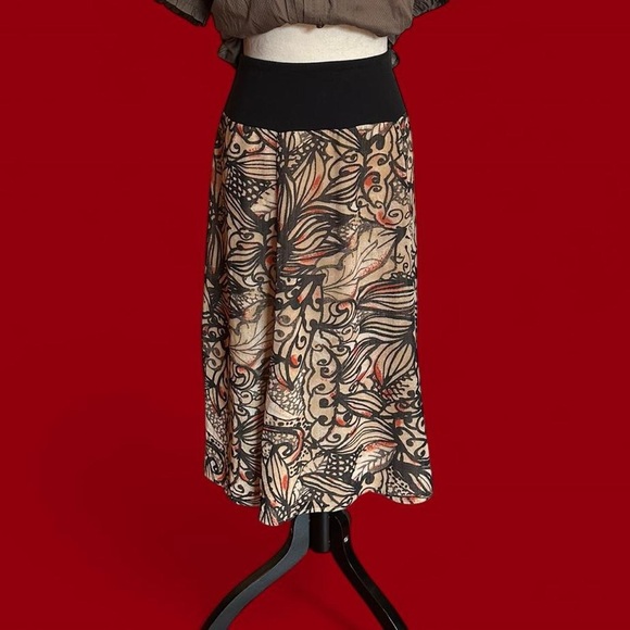 Jones Wear Black and Brown A-Line Skirt - Picture 1 of 4